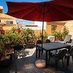 Guest house Ensuite Budget Twin At Quiet And Friendly Townhouse Sliema